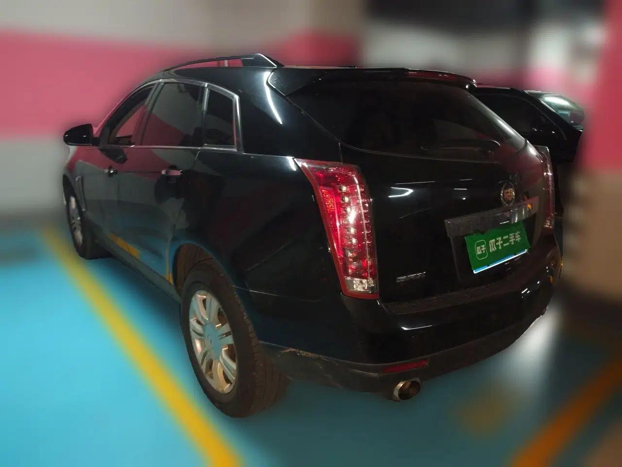 Cadillac SRX 2013 3.0L Comfort Model — миниатюра 4