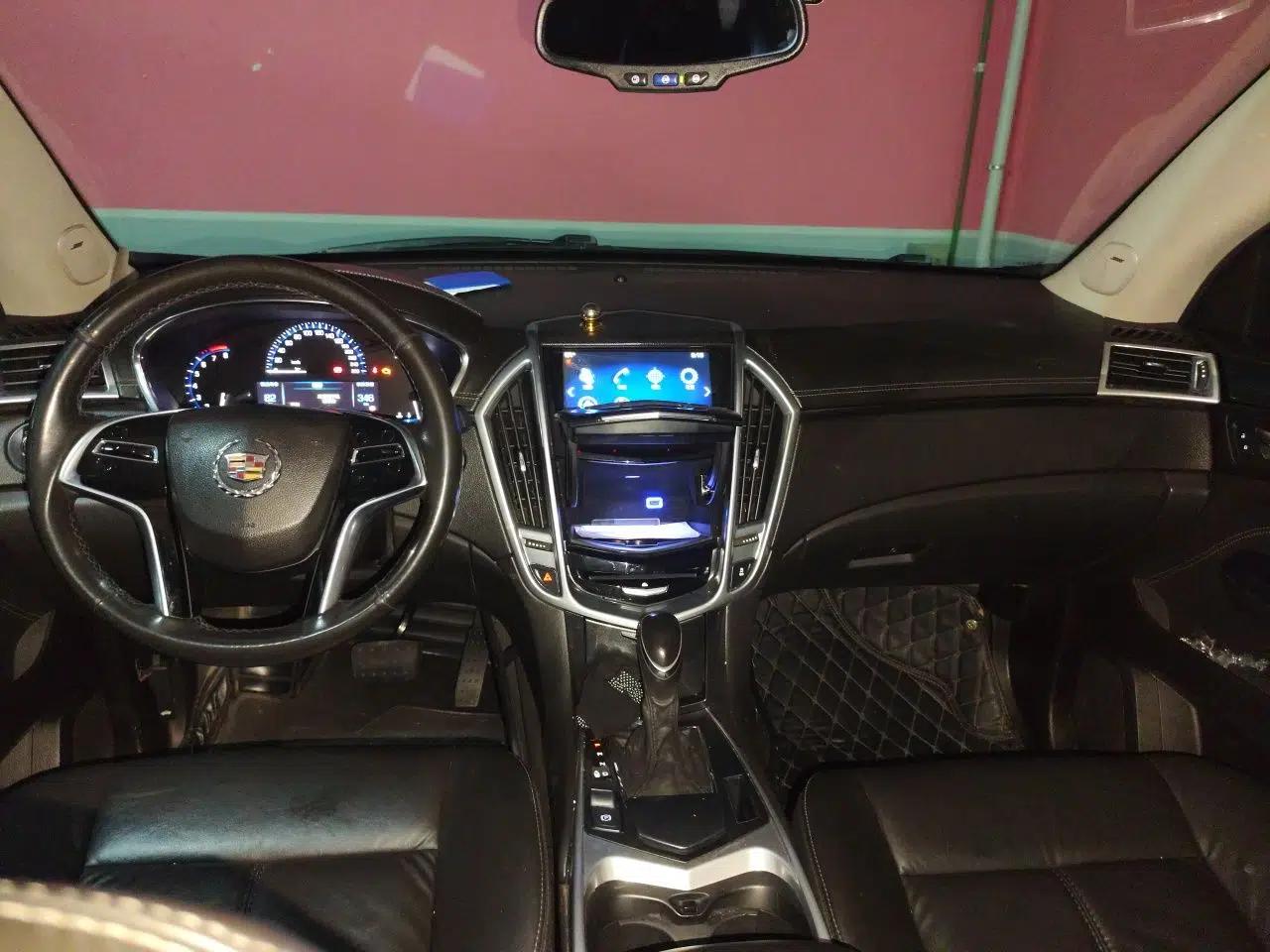 Cadillac SRX 2013 3.0L Comfort Model — миниатюра 9