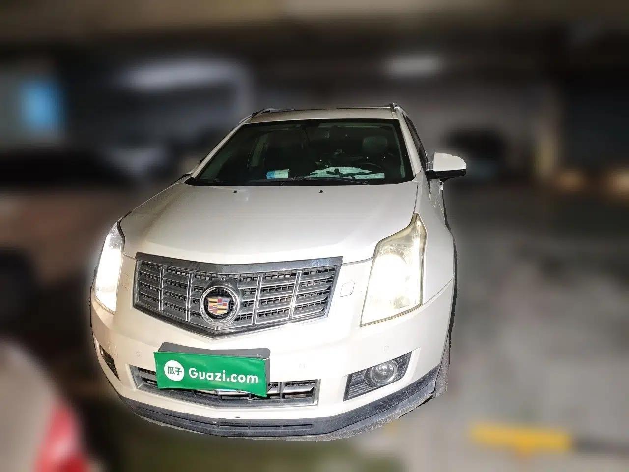 Cadillac SRX 2014 3.0L Leading Model — миниатюра 2