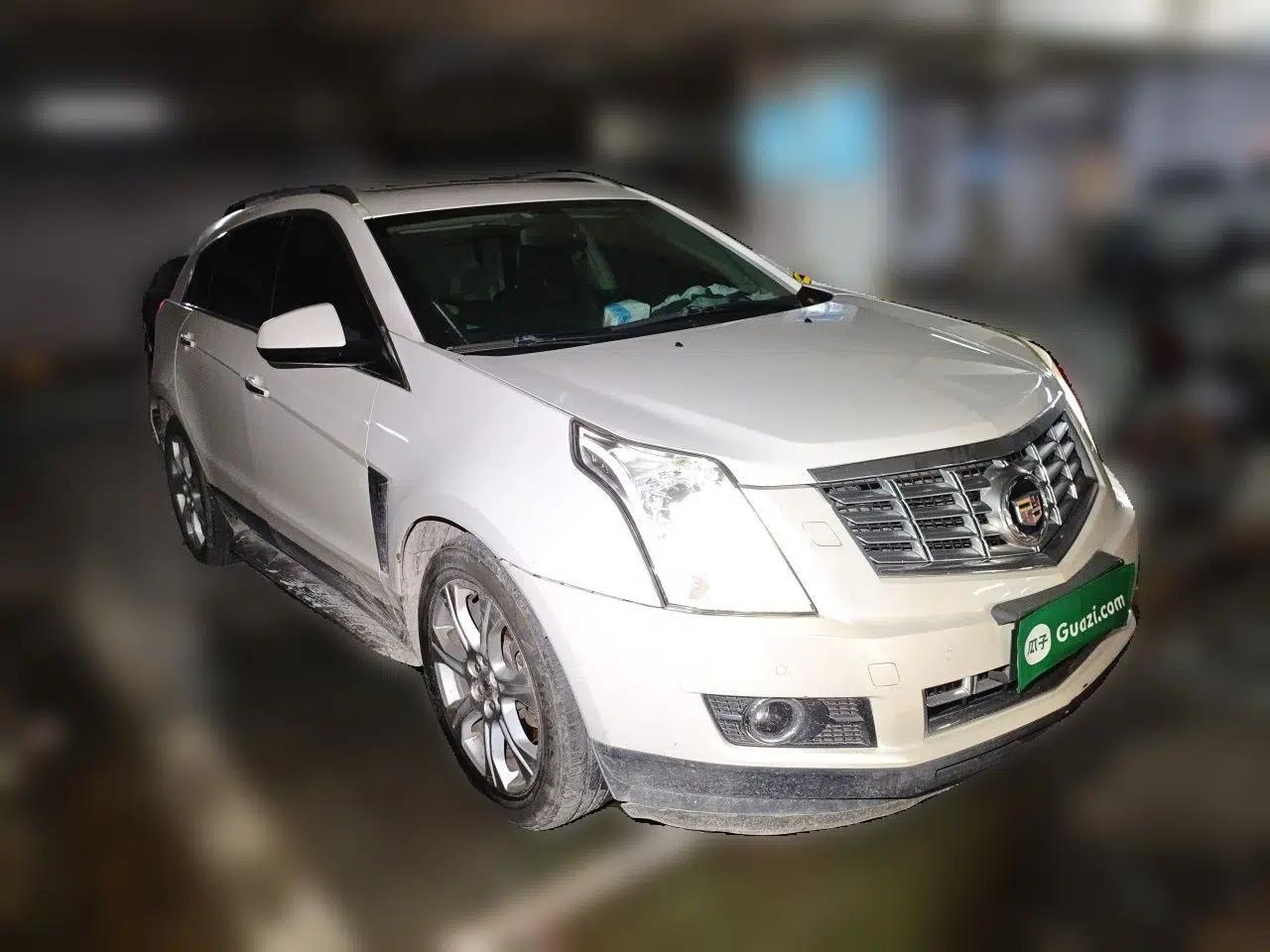 Cadillac SRX 2014 3.0L Leading Model — миниатюра 3
