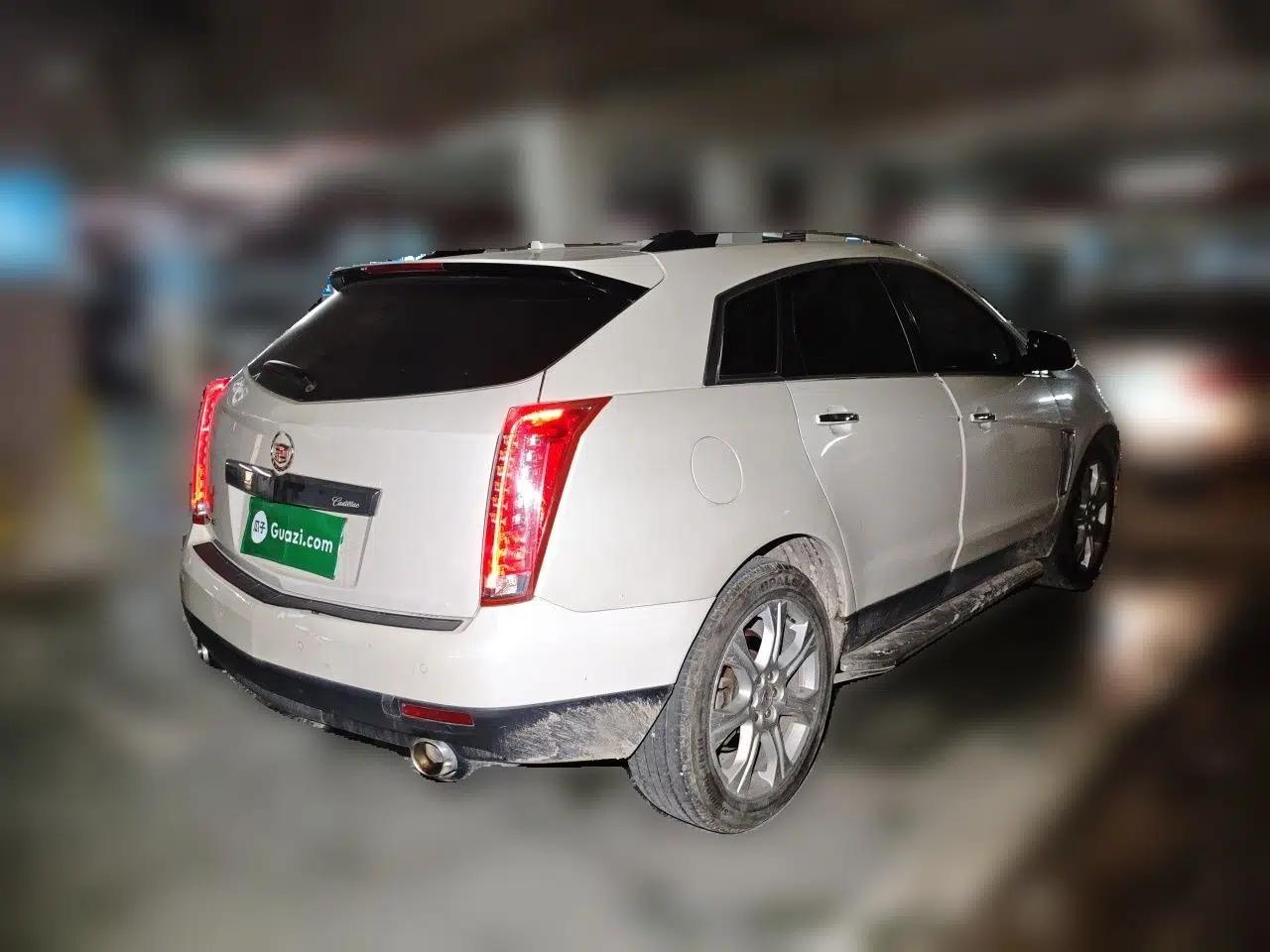 Cadillac SRX 2014 3.0L Leading Model — миниатюра 6
