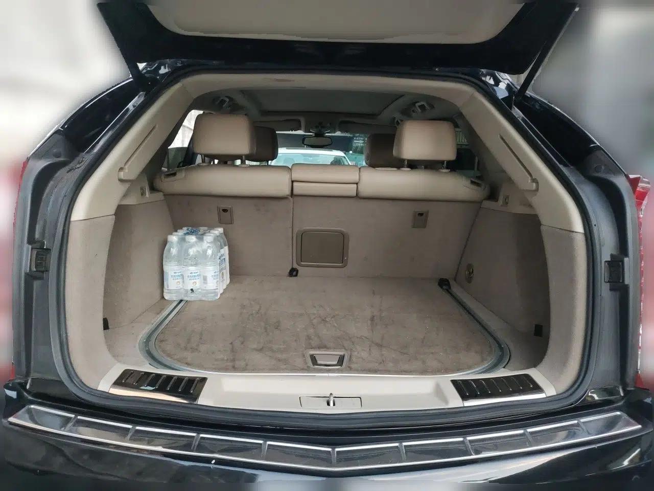 Cadillac SRX 2014 3.0L Elite Model — миниатюра 19