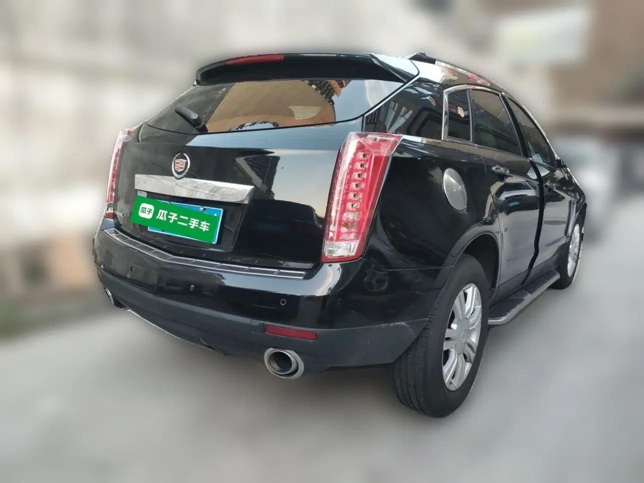 Cadillac SRX 2014 3.0L Elite Model — миниатюра 6