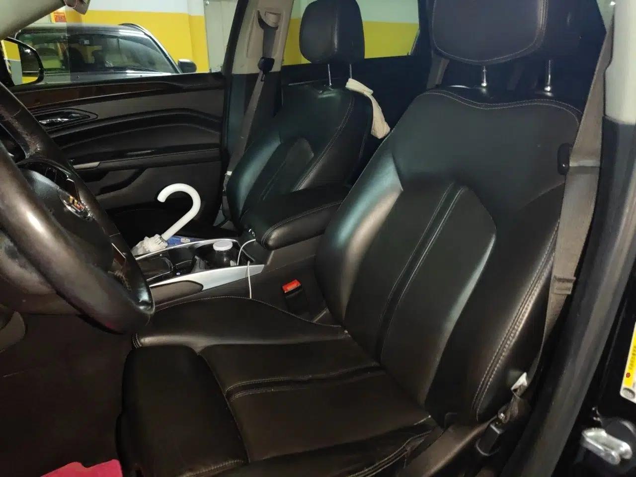 Cadillac SRX 2013 3.0L Leading Model — миниатюра 15