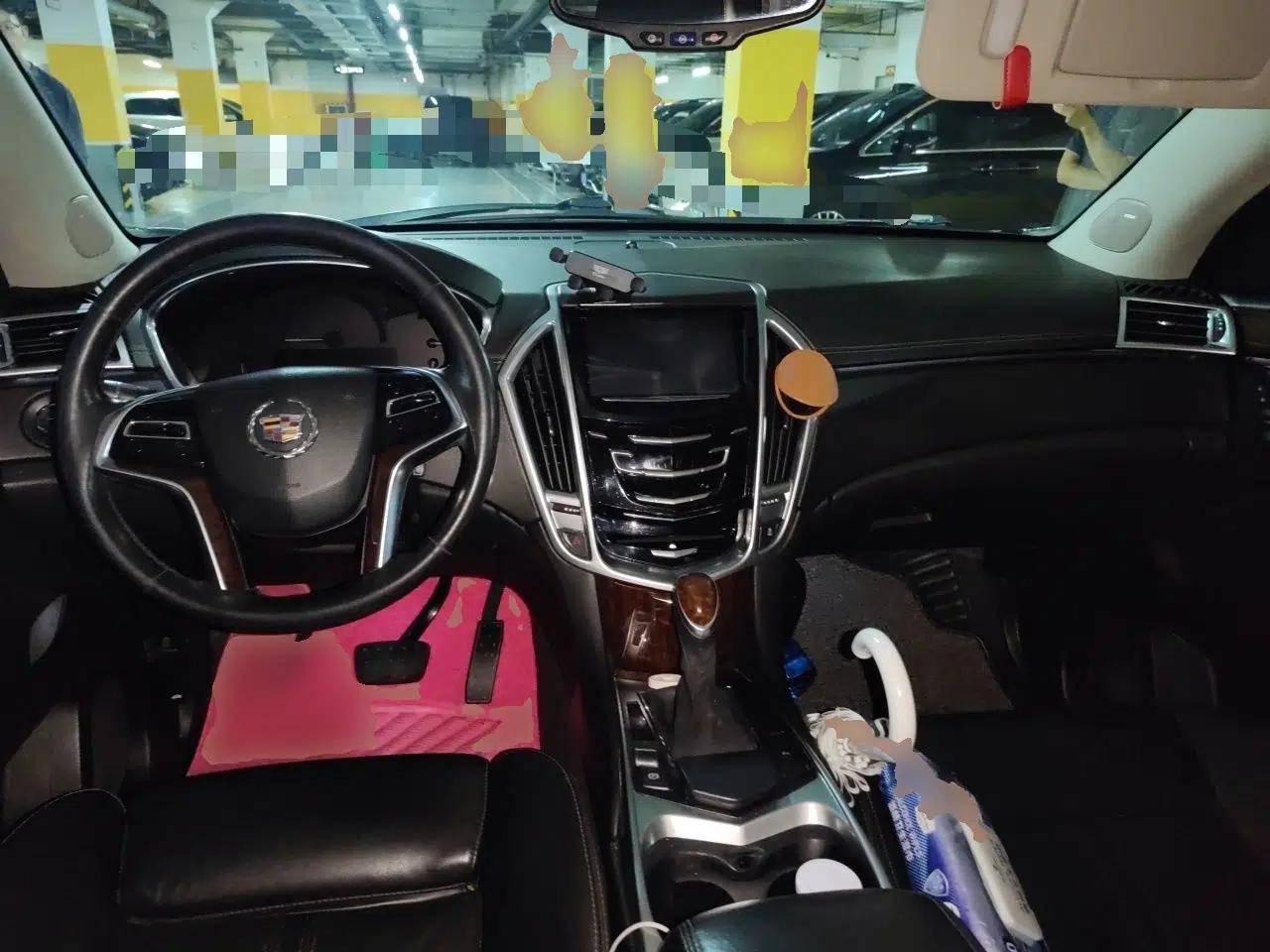 Cadillac SRX 2013 3.0L Leading Model — миниатюра 9