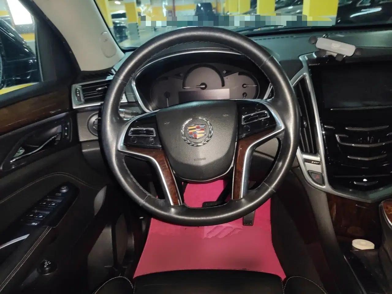 Cadillac SRX 2013 3.0L Leading Model — миниатюра 10
