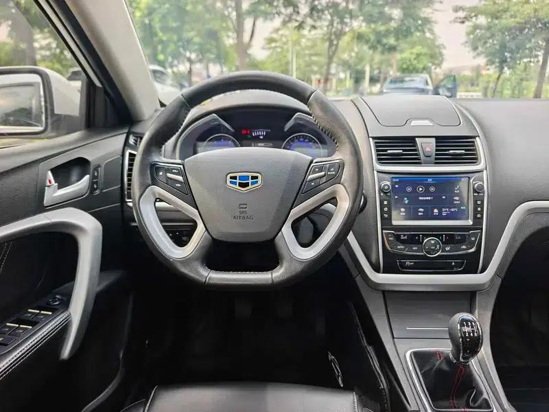 Geely Emgrand 2015 Sedan 1.5L Manual Upgrade Version — миниатюра 13