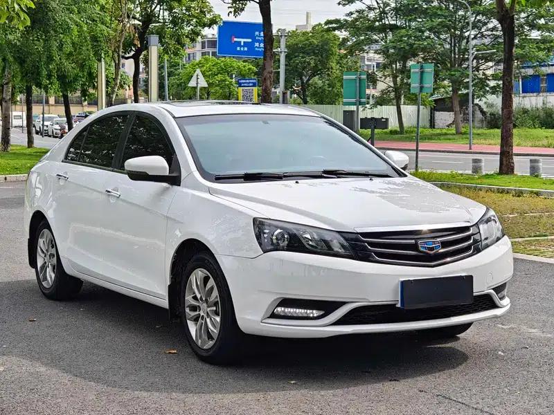Geely Emgrand 2015 Sedan 1.5L Manual Upgrade Version — миниатюра 3