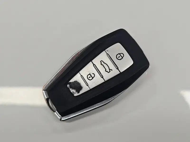 Geely Emgrand 2023 4th Generation Champion Edition 1.5L CVT Premium — миниатюра 11
