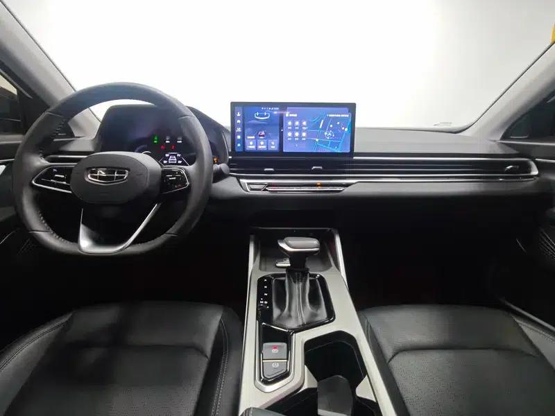 Geely Emgrand 2023 4th Generation Champion Edition 1.5L CVT Premium — миниатюра 14