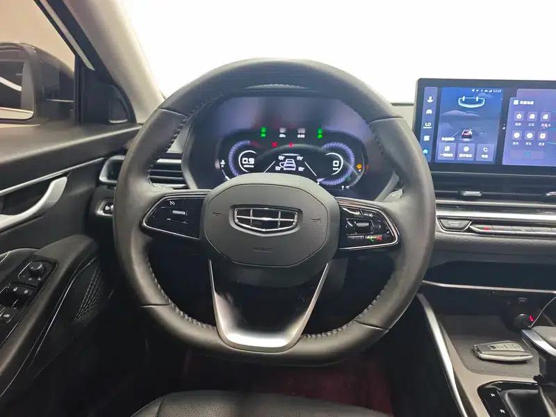 Geely Emgrand 2023 4th Generation Champion Edition 1.5L CVT Premium — миниатюра 16