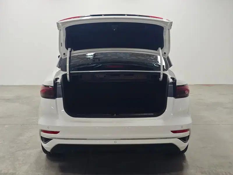 Geely Emgrand 2023 4th Generation Champion Edition 1.5L CVT Premium — миниатюра 20