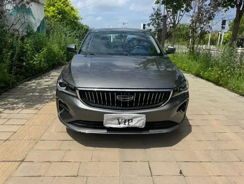 Geely Emgrand 2022 4th Generation 1.5L CVT Flagship Edition — миниатюра 2