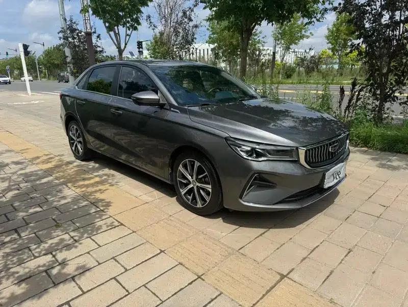 Geely Emgrand 2022 4th Generation 1.5L CVT Flagship Edition — миниатюра 3