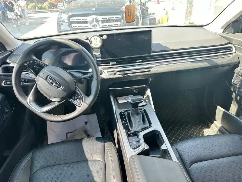 Geely Emgrand 2023 4th Generation Champion Edition 1.5L CVT Premium — миниатюра 7