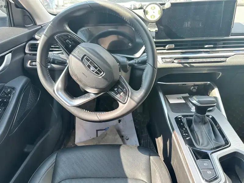Geely Emgrand 2023 4th Generation Champion Edition 1.5L CVT Premium — миниатюра 8