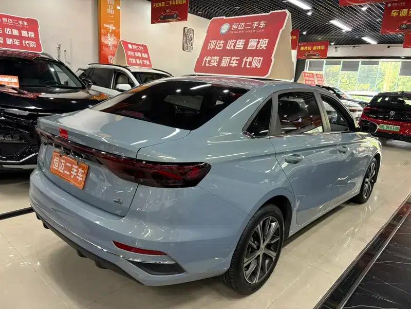 Geely Emgrand 2023 4th Generation Champion Edition 1.5L CVT Luxury — миниатюра 5