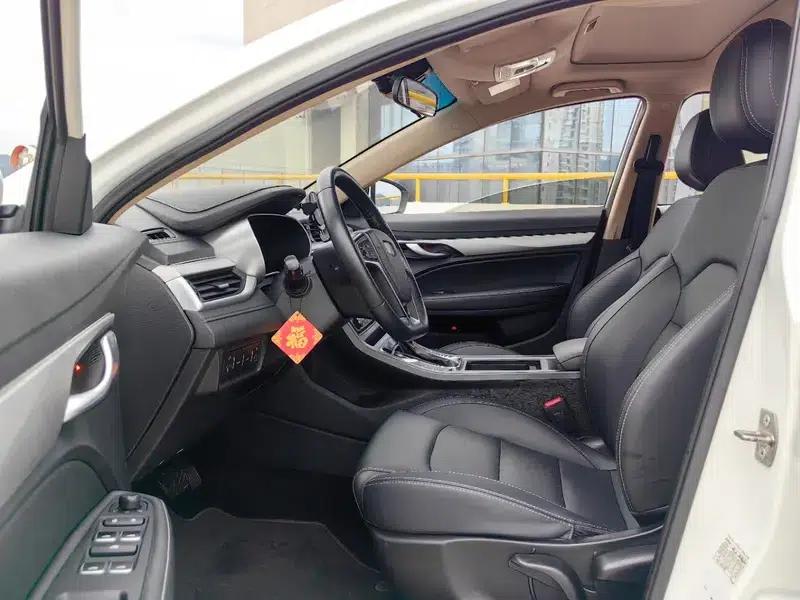 Geely Emgrand 2018 1.5L CVT Upward Connected Edition — миниатюра 9