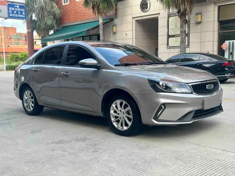Geely Emgrand 2021 UP 1.5L CVT Luxury Edition — миниатюра 6