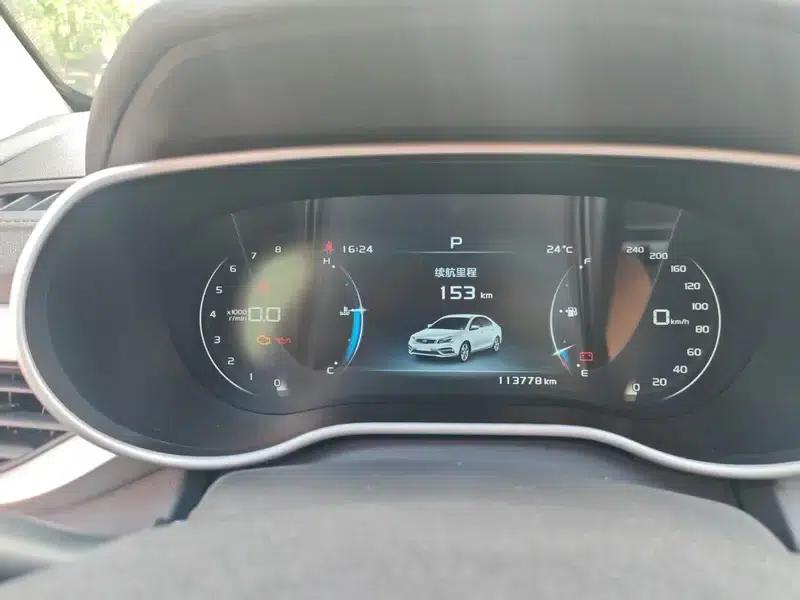 Geely Emgrand 2018 1.5L CVT Luxury Edition — миниатюра 12
