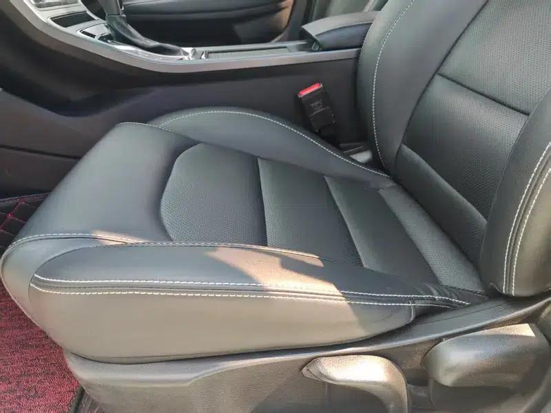 Geely Emgrand 2018 1.5L CVT Luxury Edition — миниатюра 15