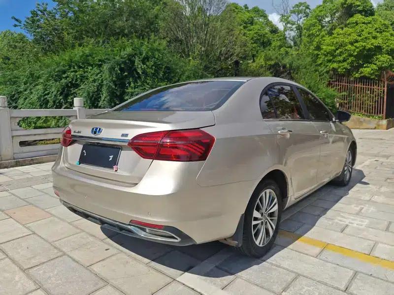 Geely Emgrand 2018 1.5L CVT Luxury Edition — миниатюра 5