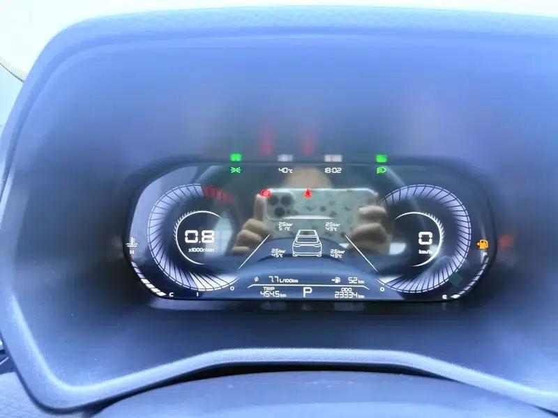 Geely Emgrand 2022 4th Generation 1.5L CVT Premium — миниатюра 15