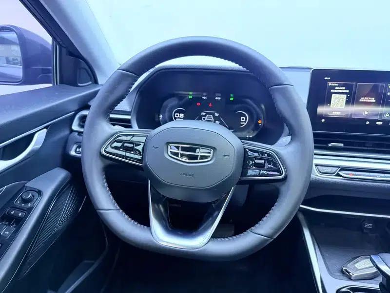 Geely Emgrand 2022 4th Generation 1.5L CVT Premium — миниатюра 16