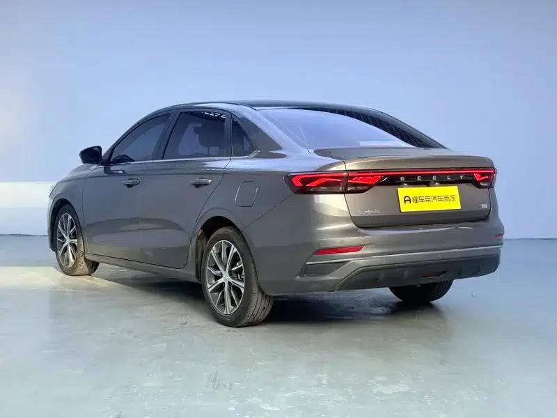 Geely Emgrand 2022 4th Generation 1.5L CVT Premium — миниатюра 5