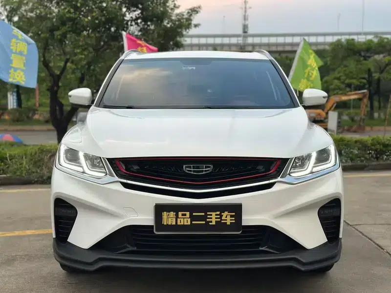 Geely Binyue 2021 260T DCT Battle — миниатюра 2