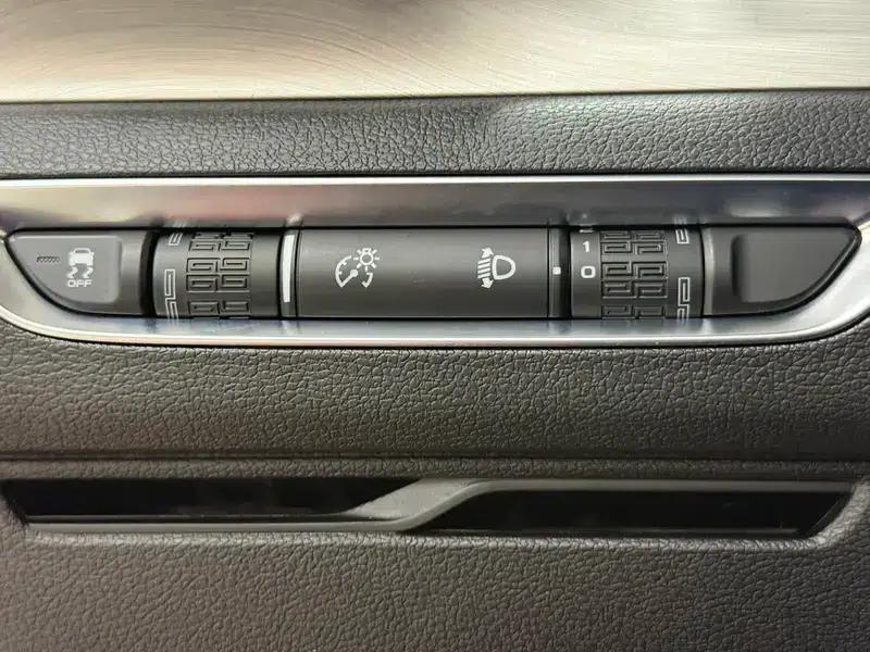 Geely Binyue 2021 240T DCT Diamond Edition — миниатюра 12