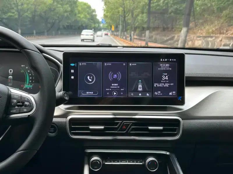 Geely Binyue 2023 1.5T DCT Diamond Edition — миниатюра 13