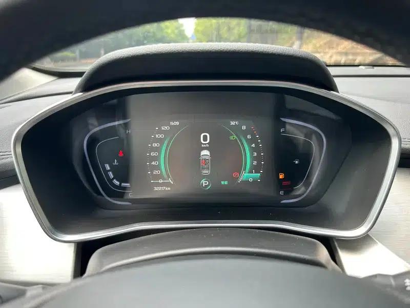 Geely Binyue 2023 1.5T DCT Diamond Edition — миниатюра 14
