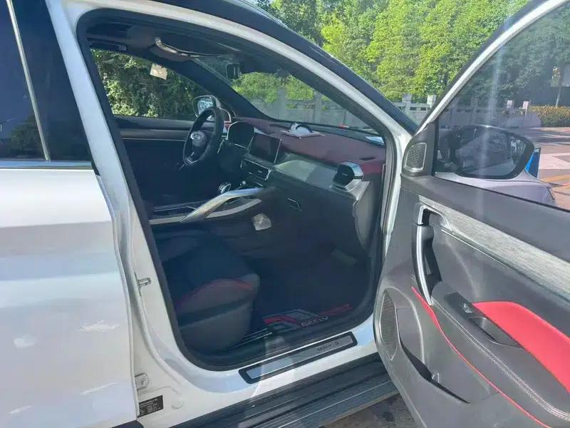 Geely Binyue 2019 Sport 260T DCT Battle (China VI Emission Standard) — миниатюра 12
