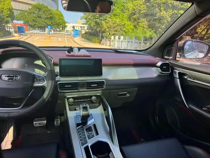 Geely Binyue 2019 Sport 260T DCT Battle (China VI Emission Standard) — миниатюра 8