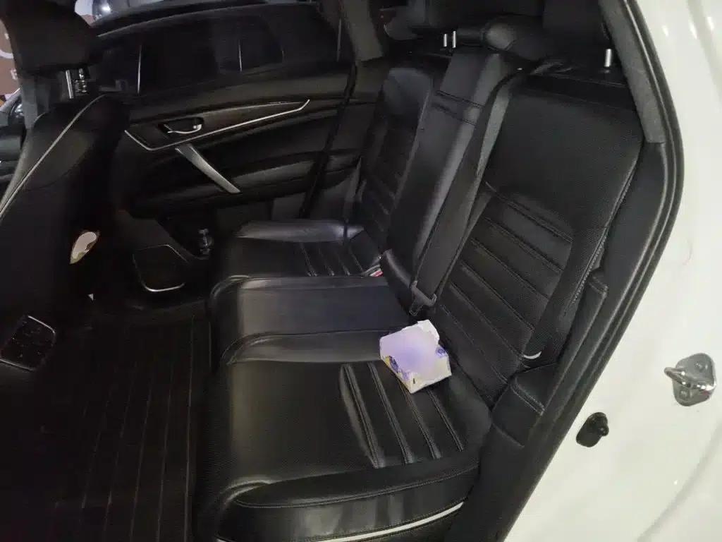 Honda UR-V 2017 240TURBO 2WD Luxury Edition (China V Emission Standard) — миниатюра 13