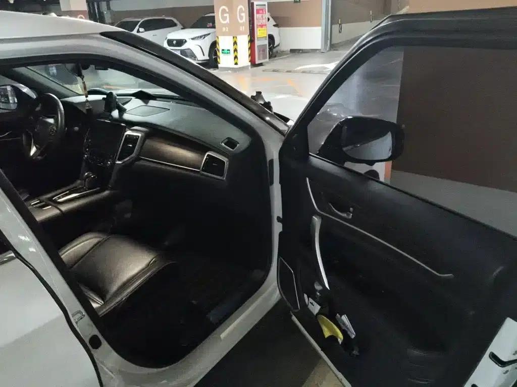 Honda UR-V 2017 240TURBO 2WD Luxury Edition (China V Emission Standard) — миниатюра 21