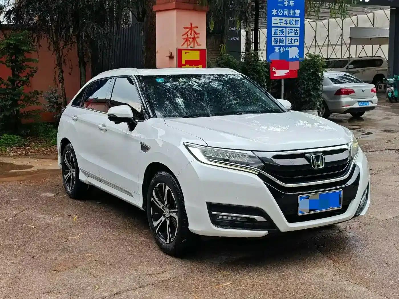 Honda UR-V 2017 370TURBO 2WD Premium Edition (National V Emission Standard) — миниатюра 3