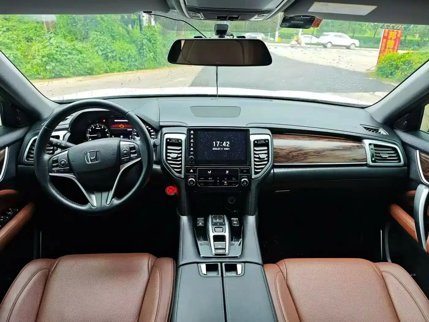 Honda UR-V 2017 370TURBO 2WD Premium Edition (National V Emission Standard) — миниатюра 6