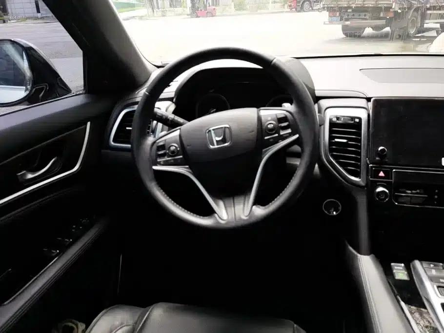 Honda UR-V 2017 370TURBO 4WD Premium Edition (National V Emission Standard) — миниатюра 15