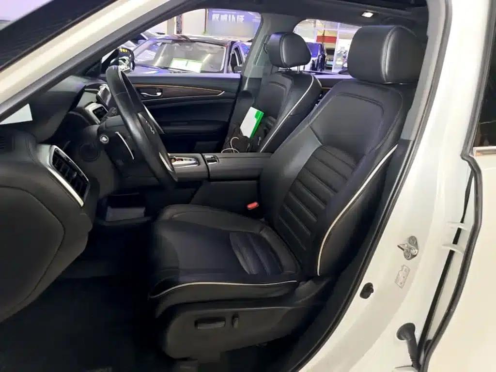 Honda UR-V 2017 240TURBO 2WD Luxury Edition (China V Emission Standard) — миниатюра 15