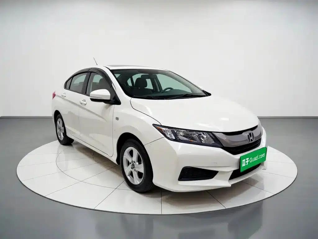 Honda City 2017 1.5L CVT Elite Edition — миниатюра 3