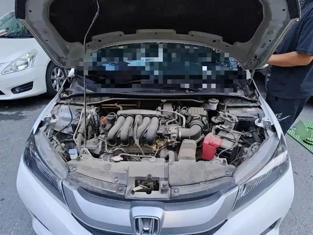 Honda City 2017 1.5L CVT Elite Edition — миниатюра 21