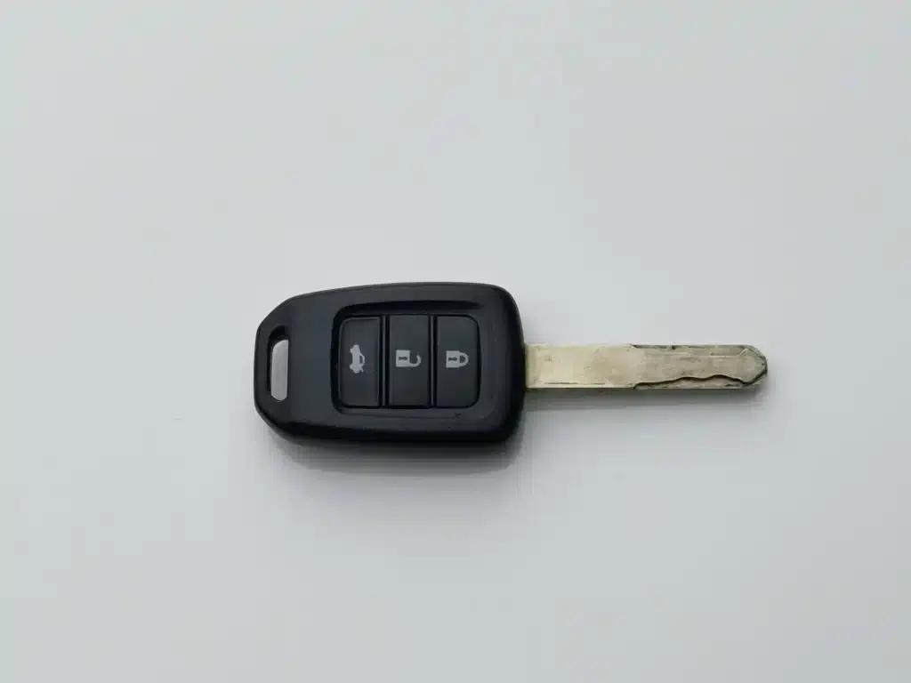 Honda City 2017 1.5L Manual Comfort Edition — миниатюра 19