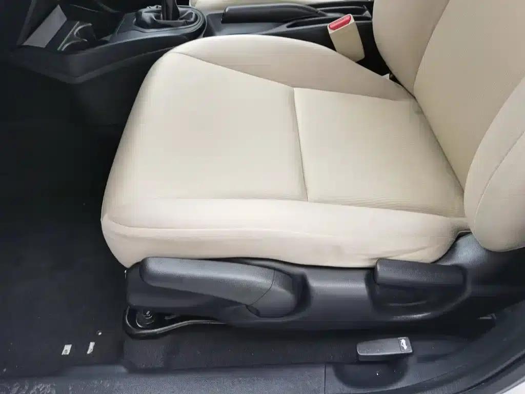 Honda City 2017 1.5L Manual Comfort Edition — миниатюра 20