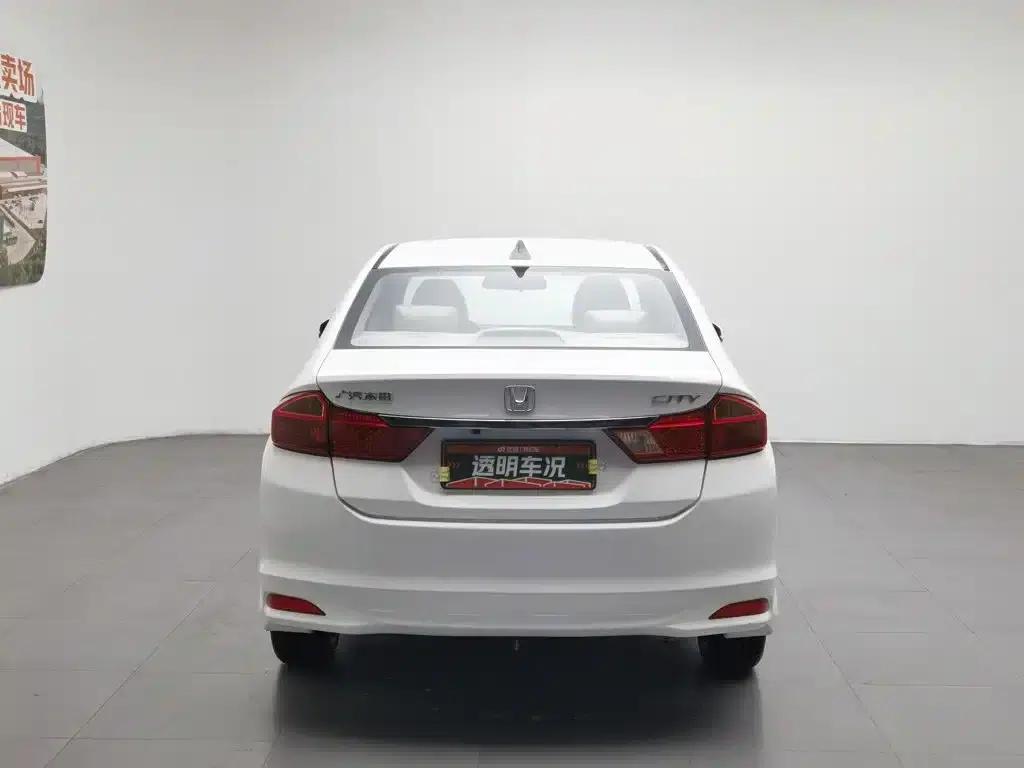 Honda City 2017 1.5L Manual Comfort Edition — миниатюра 4