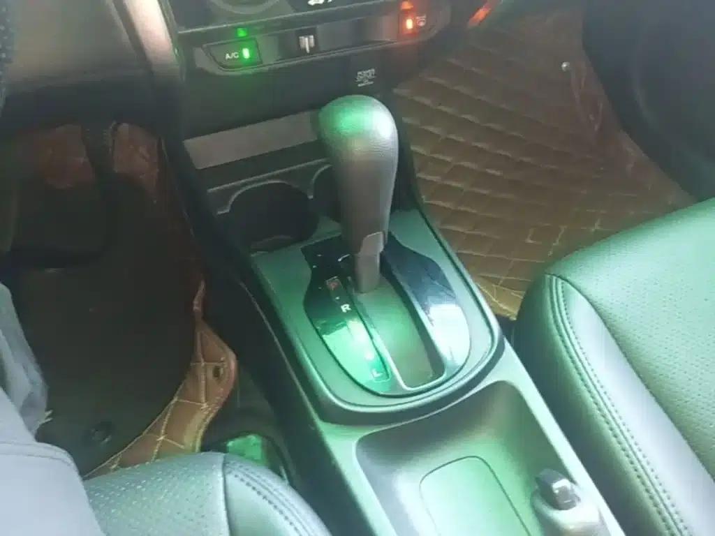 Honda City 2015 1.5L CVT Comfort Edition — миниатюра 14