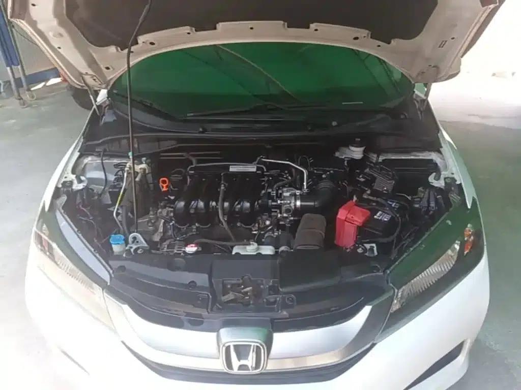 Honda City 2015 1.5L CVT Comfort Edition — миниатюра 20