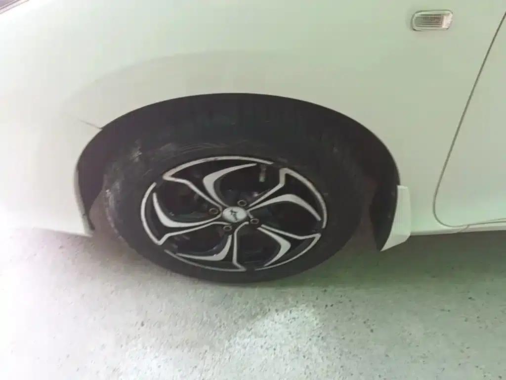 Honda City 2015 1.5L CVT Comfort Edition — миниатюра 23