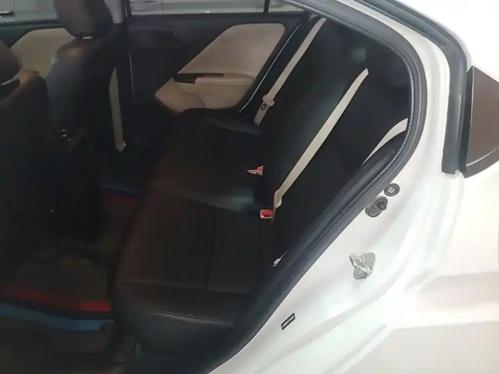 Honda City 2017 1.5L CVT Comfort Edition — миниатюра 17